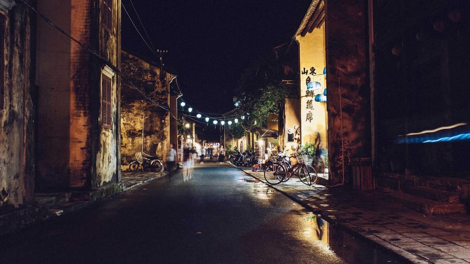 How the Echo of a Past Breakup Guides Your New Dating Decisions